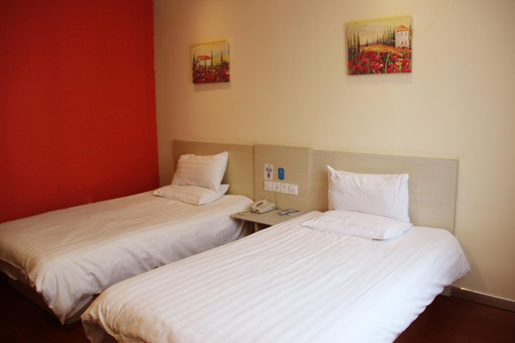 Hanting Express Hangzhou East Railway Station North Qiutao Road 部屋 写真